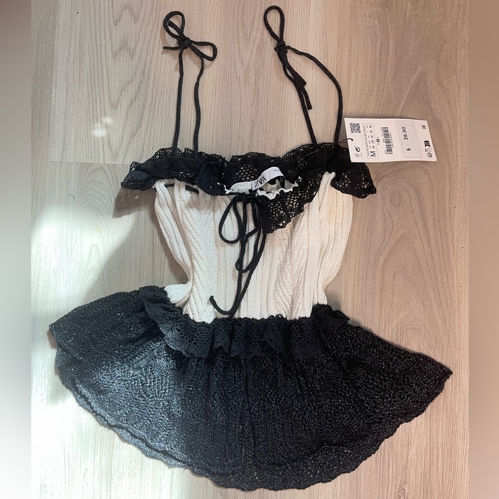 NWT Zara Boho Black and White Knit Top
